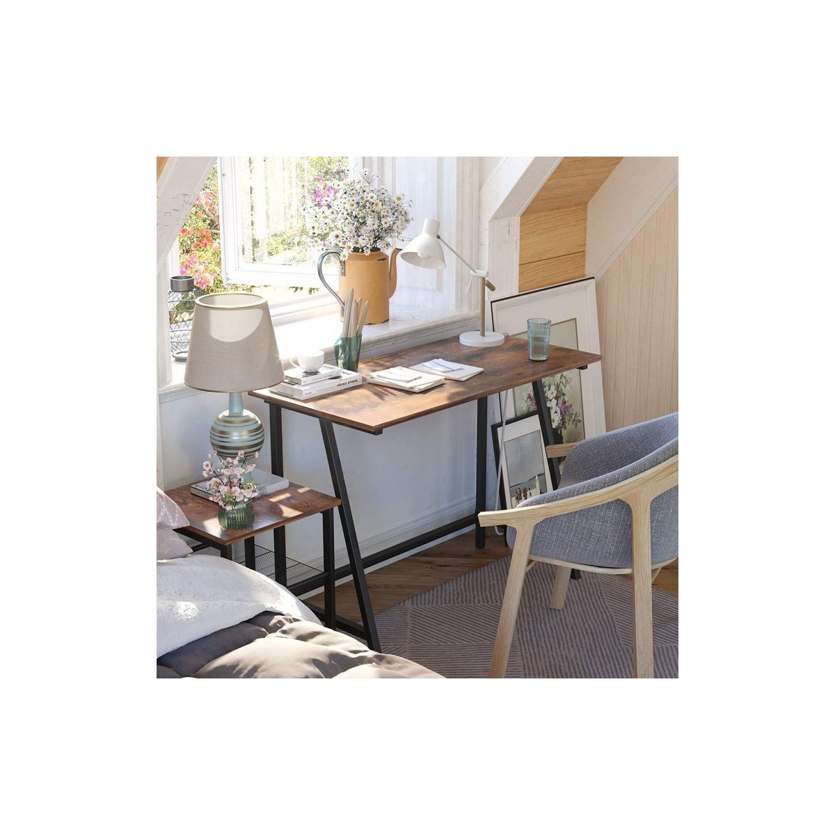 Birou pentru cameră de copii de culoare maro