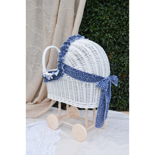Cărucior pentru păpuși din ratan