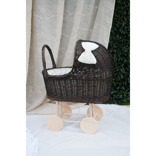 Carucior pentru copii de culoare marron