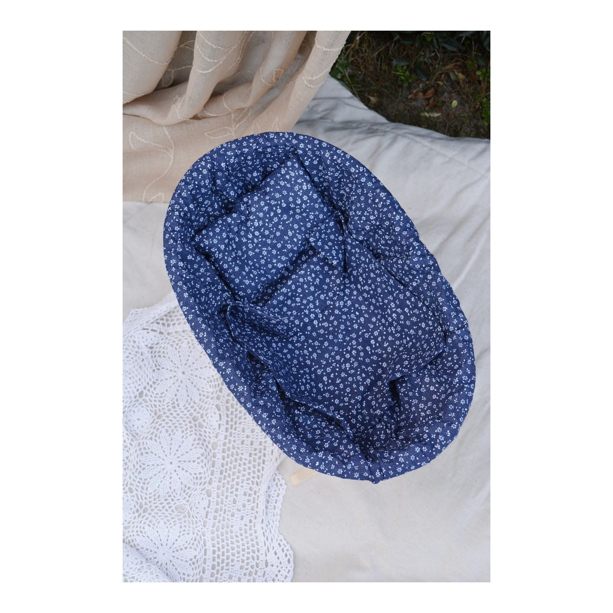 Culoare albă leagăn original pentru păpuși cu pilotă albastră