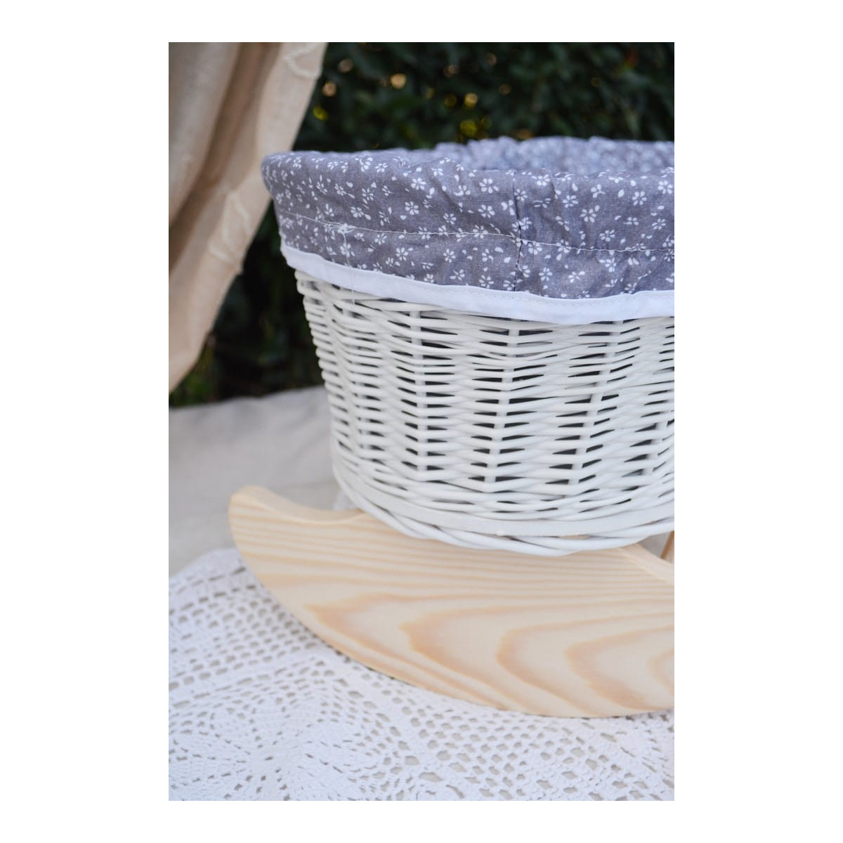 Rucă handmade și împletită leagăn pentru copii