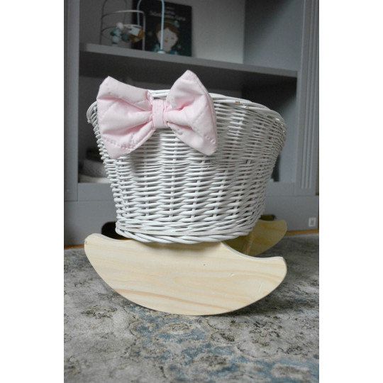 Cătelă stabilă pentru păpuși de culoare albă