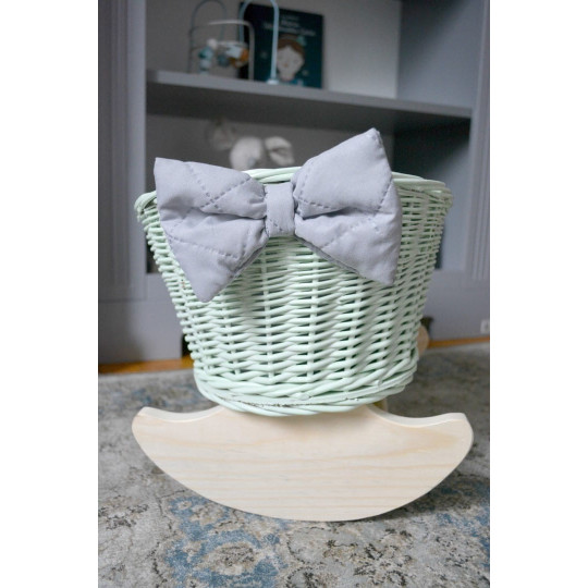 Unică leagănă pentru păpuși, împletită manual