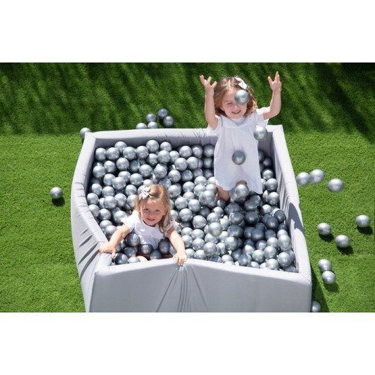 Piscină uscată pentru copii de culoare roz, 130x130 cm, cu 600 de bile