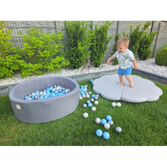 Bazin uscat mic 90x30 de culoare gri cu 200 bile.