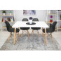 Scaun scandinav cu design original pentru dining și living, de culoare neagră