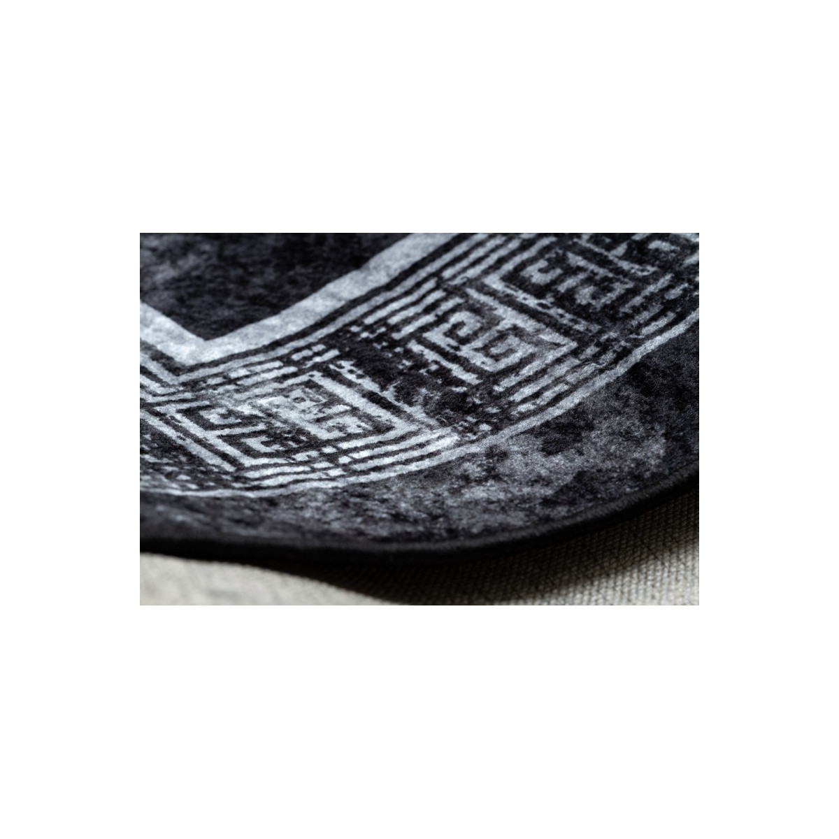 Covor modelat de culoare neagră pentru living