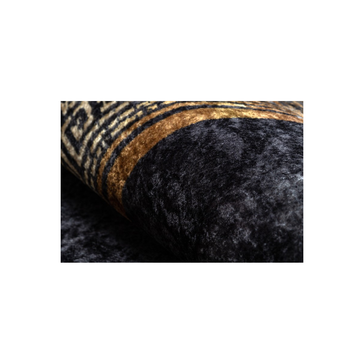 Covoare de calitate cu motive grecești, colecția MIRO