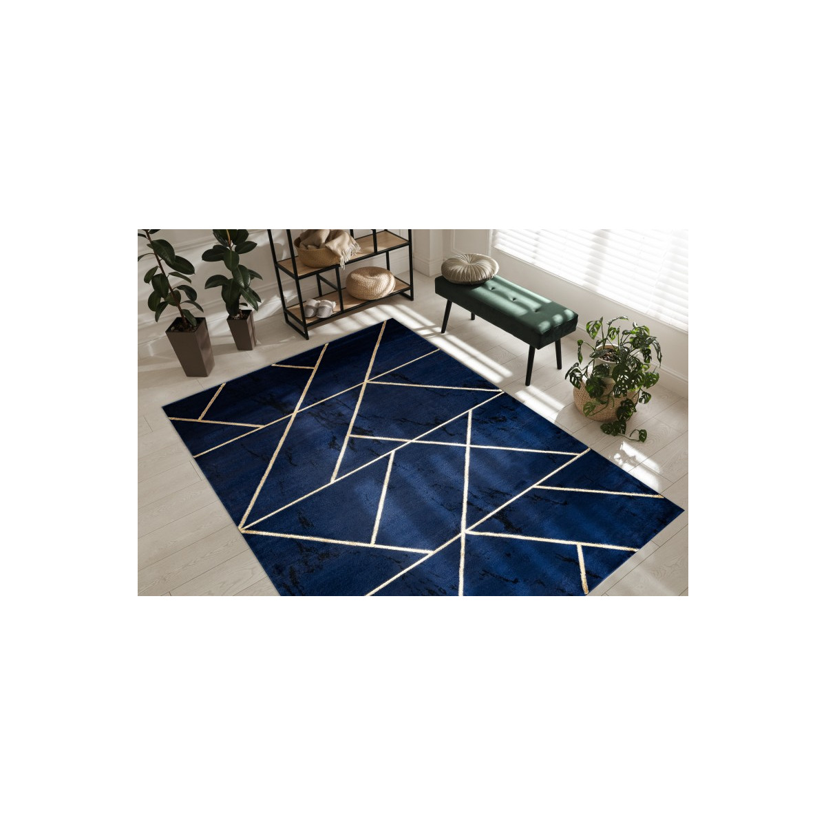 Covor albastru pentru living cu margine aurie